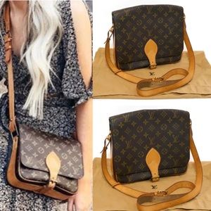 💎✨LIKE NEW✨💎 Crossbody by Louis Vuitton